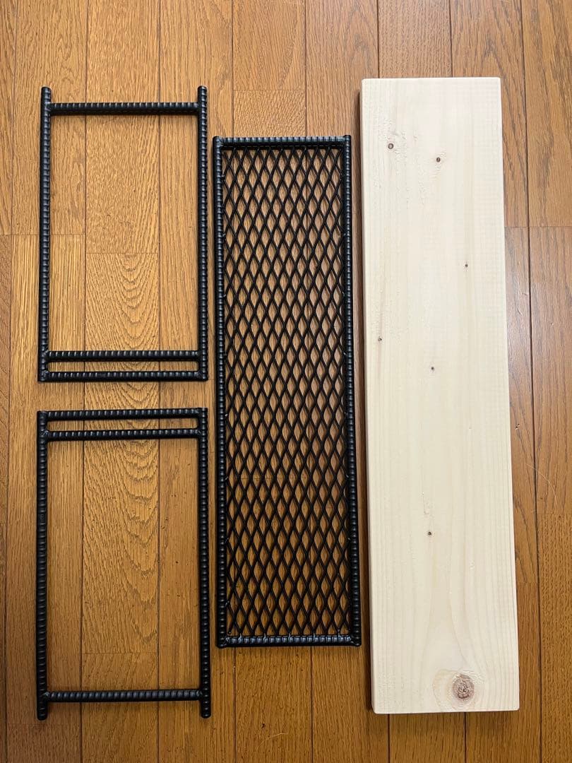 アイアン エキスパンドメタルラック　シェルフ　棚板付き　植物棚　アガベ　観葉植物