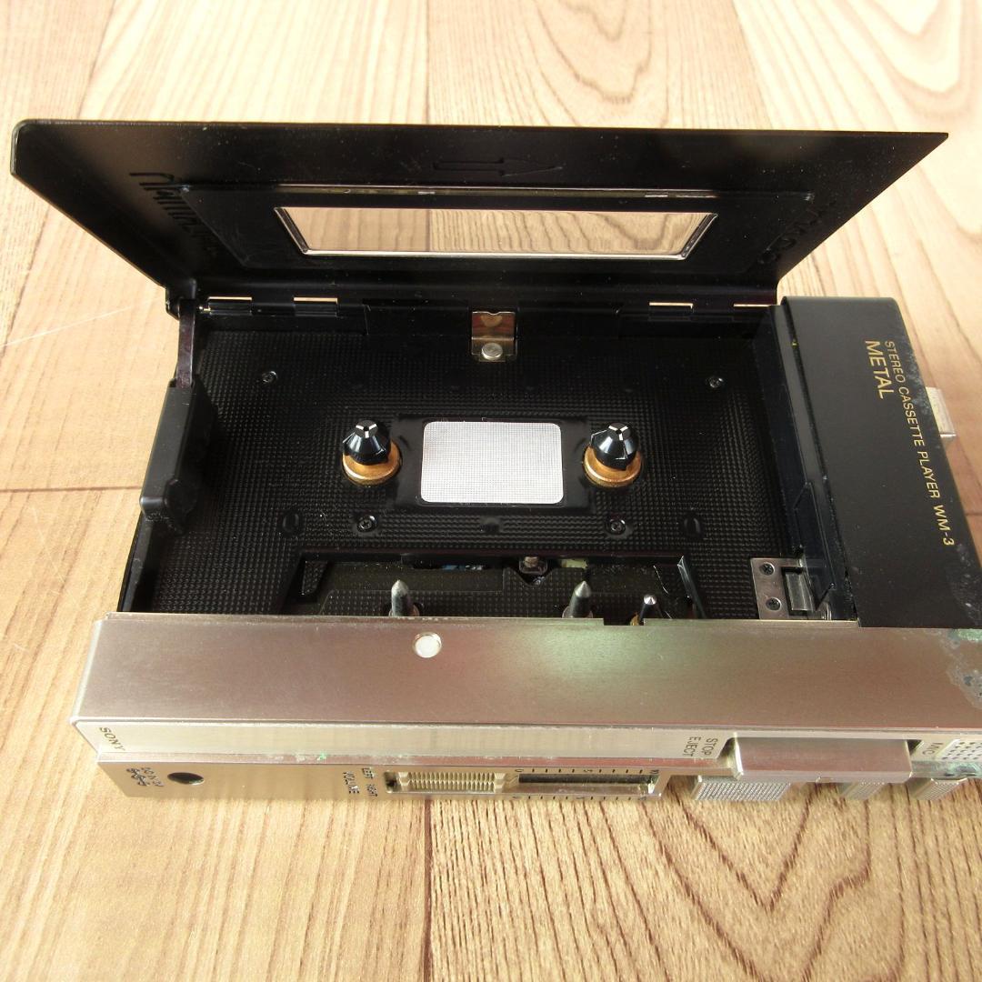 SONY WALKMAN WM-3 カセットプレーヤー　(ジャンク品)