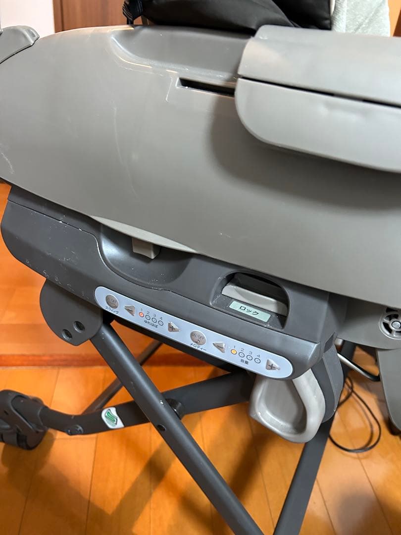 combi コンビ ネムリラ AUTO SWING BEDi おやすみドームEG