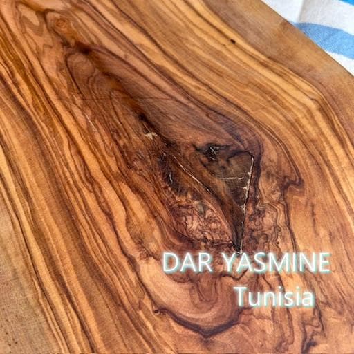 オリーブの木 個性あふれる１点もの　超特大フリーカット　潔く愚直に生きる姿