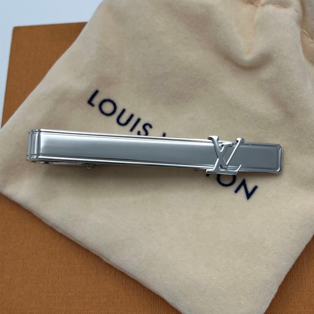 【極美品】LOUIS VUITTON M61981 LV タイピン 箱付き