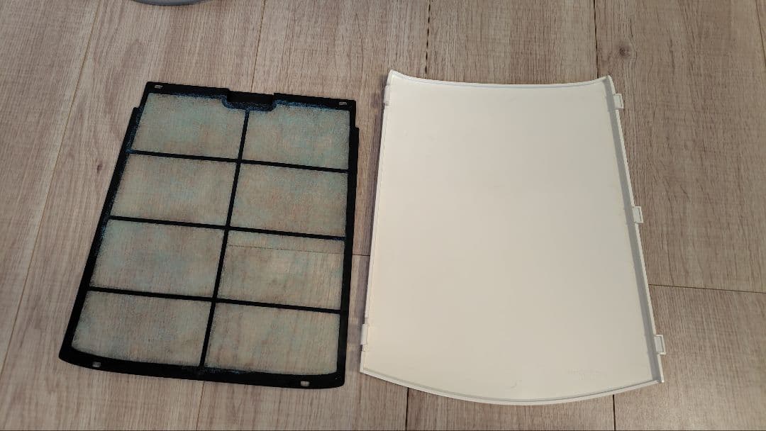 ✨美品✨ HITACHI HJS-DR601 除湿機　2022年製