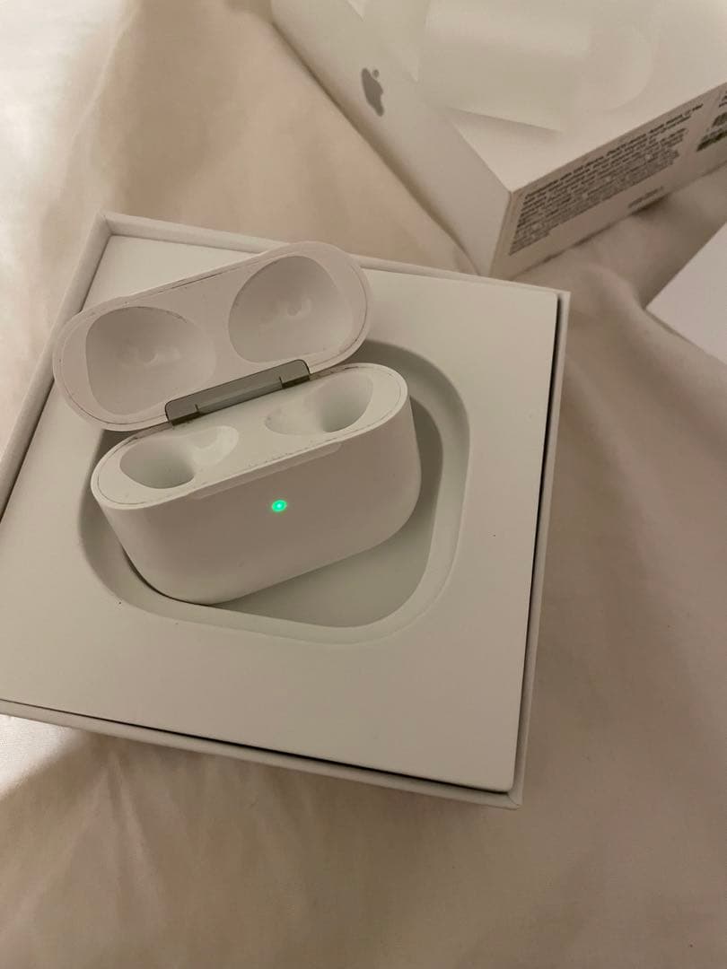 Apple Airpods (第3世代) MME73J/A右耳のみ