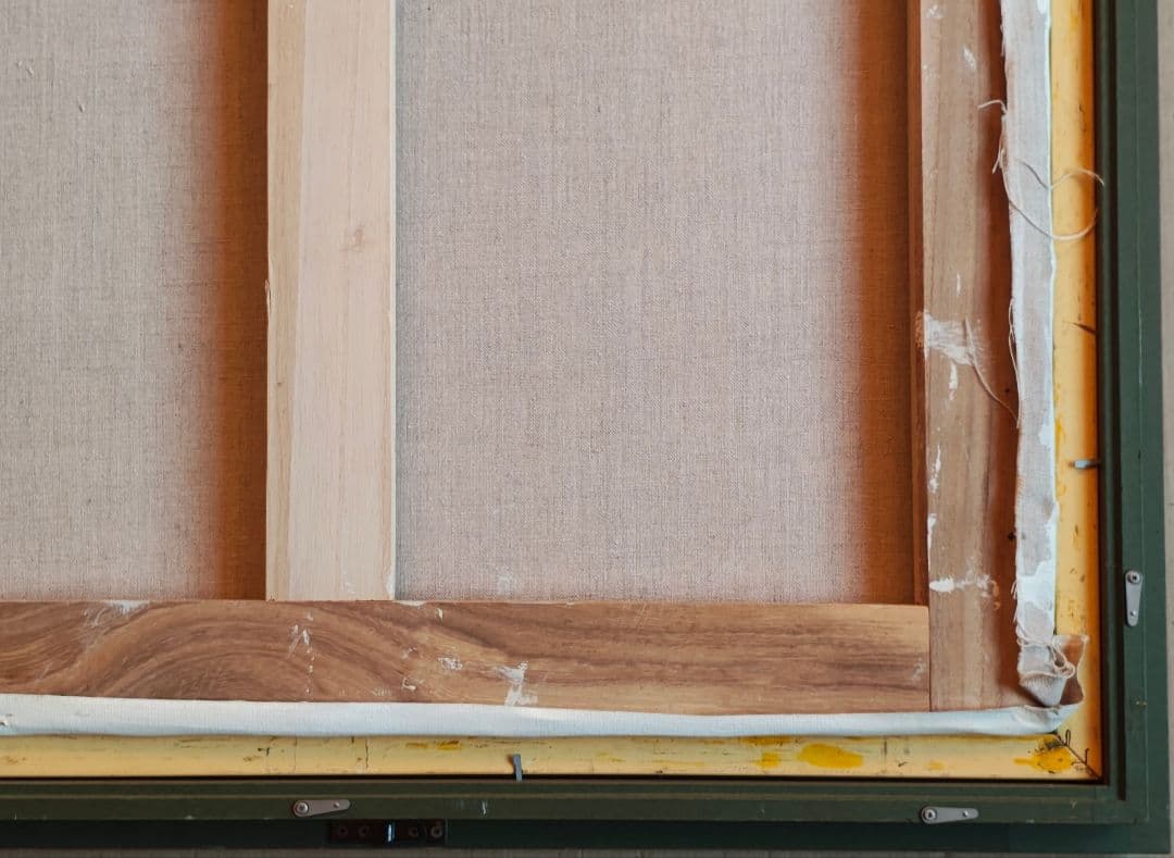 F30号 油絵 額縁 キッズスペース 農園カフェ 公募展 仮縁 絵本の国