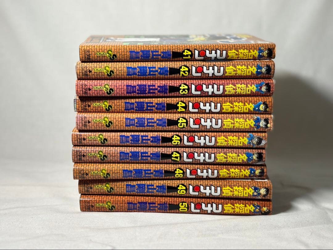 名探偵コナン全巻 （1〜105）セット+映画カラー漫画付き（69・70・72欠）