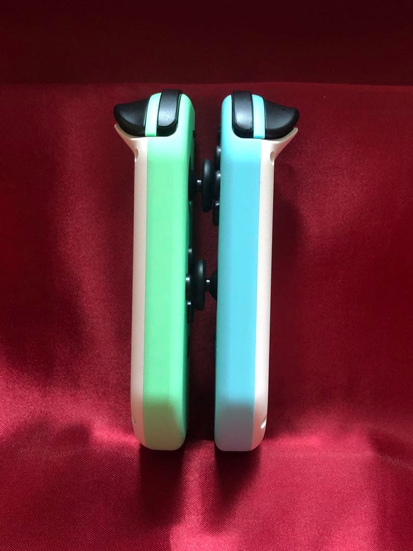 [安心保証]美品　純正ジョイコン　あつまれどうぶつの森カラー　左右　箱、スト付き