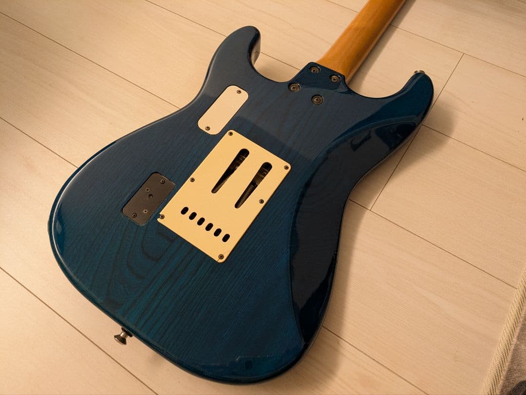 Fernandes FST-70 STB (EMG SA搭載) 日本製 1990