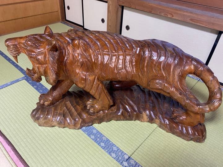 虎木彫り
