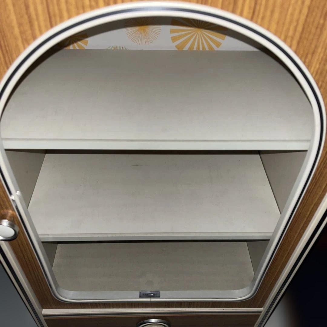 昭和レトロ 収納棚 食器棚 飾り棚 キャビネット ガラス戸 レトロポップ 当時物