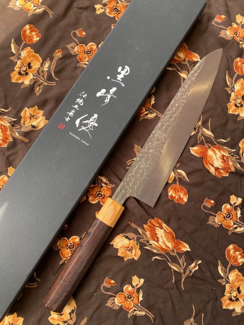 黒崎優　「閃光」牛刀包丁 240mm 紫檀柄桂 R2 / SG2