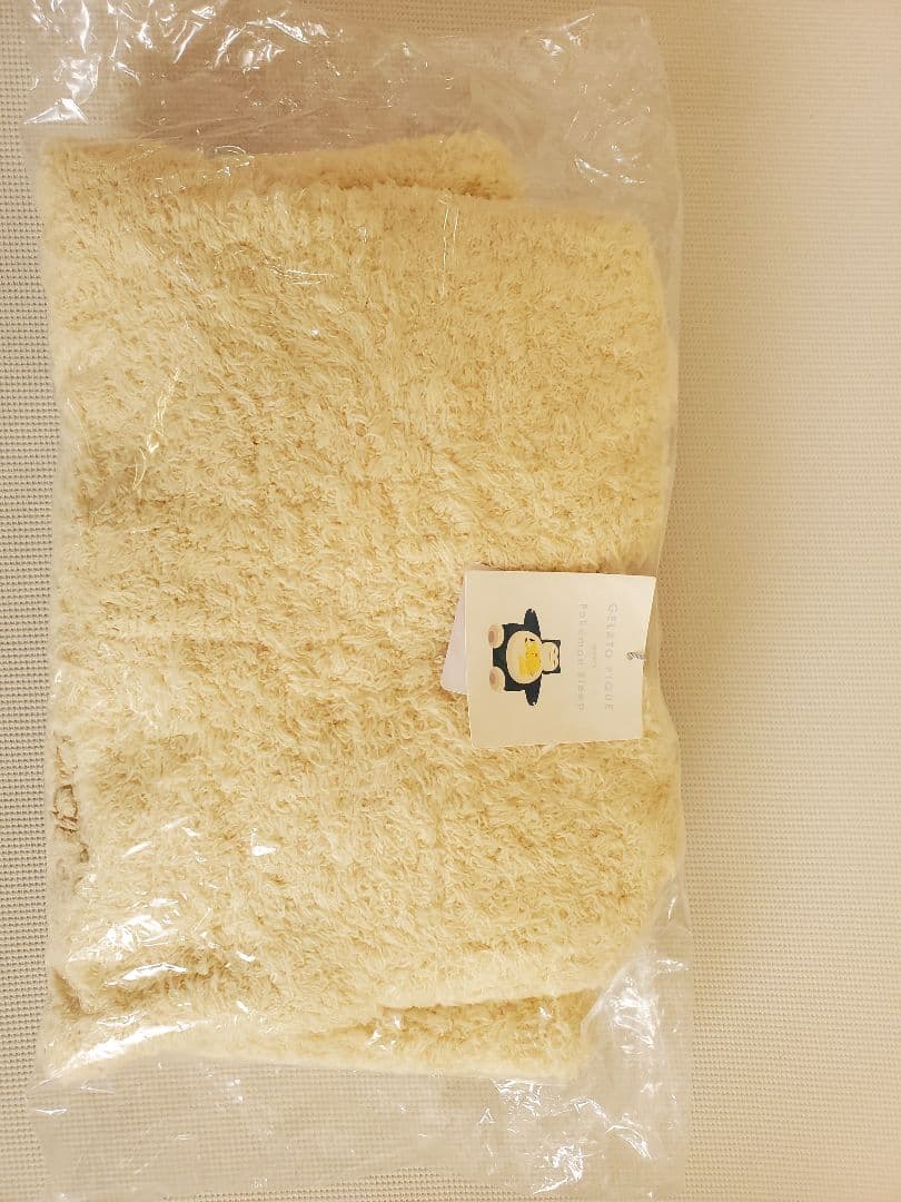 【新品タグ付】ジェラートピケ　ポケモンスリープ ピカチュウロンパース 80-90