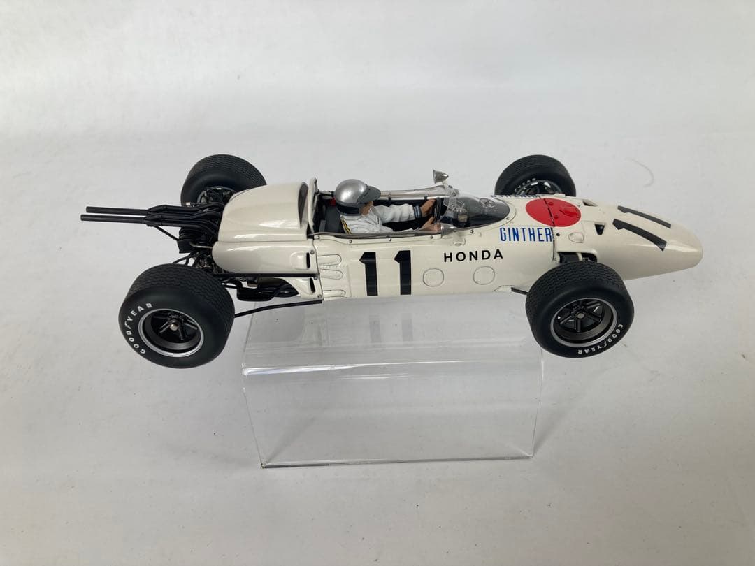 ミニカー AUTOart HONDA RA272 F-1