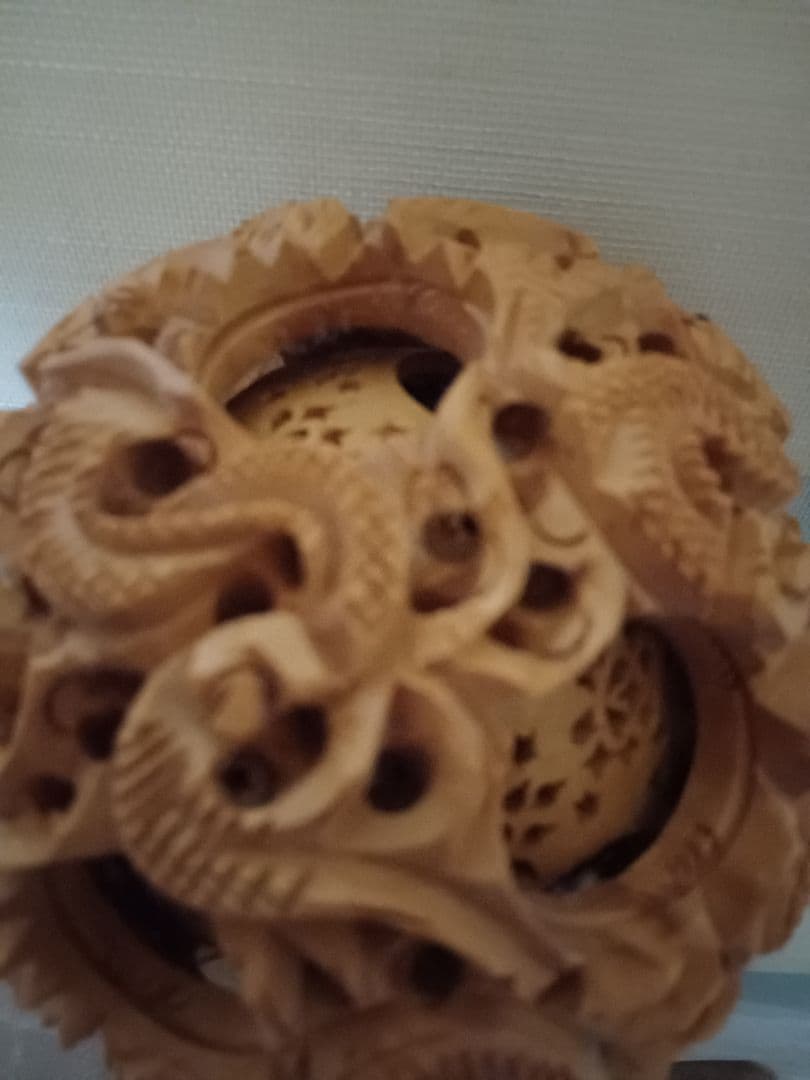 檀香座球
