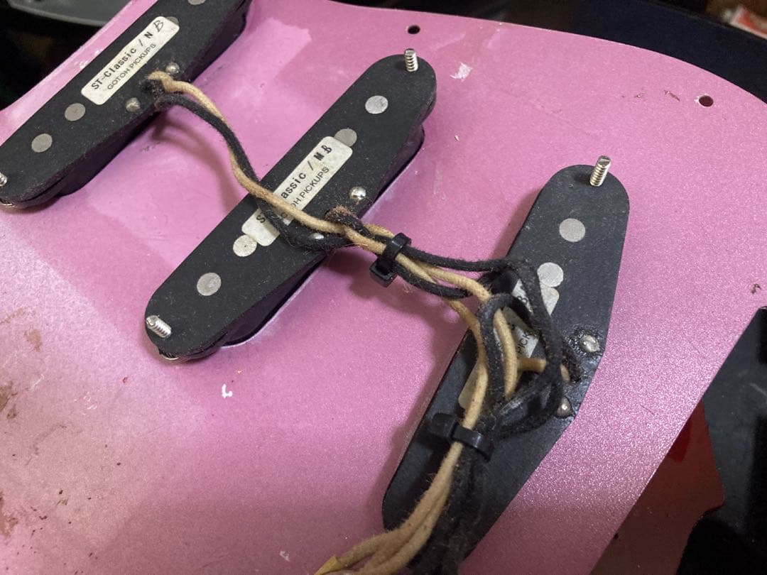 ラルクアンシエル　Kenさんモデル（Galaxy Red）風　ストラトキャスター