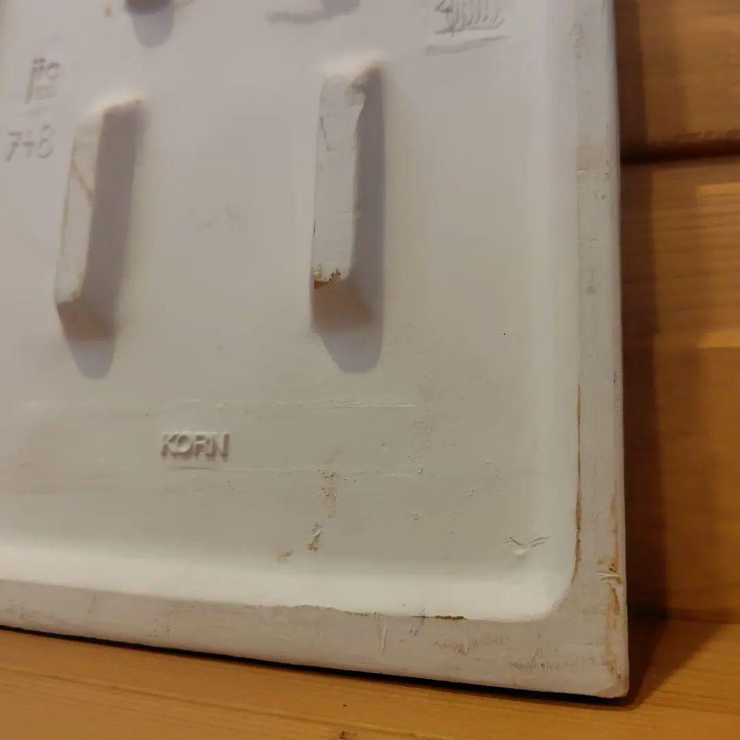 Jie Gantofta 麦と白い小花 陶板