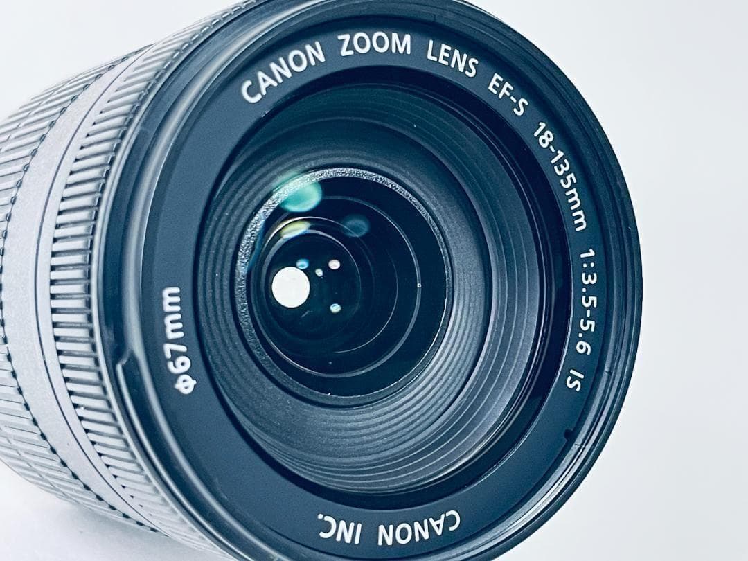 美品✨Canon キヤノン EF-S 18-135mm F3.5-5.6 IS