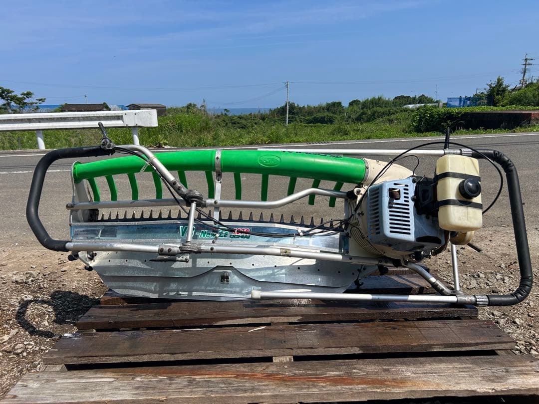 宮崎　落合 茶刈機　茶摘機　剪枝機 V8-1070 バリカン　刈ならし機 動画有