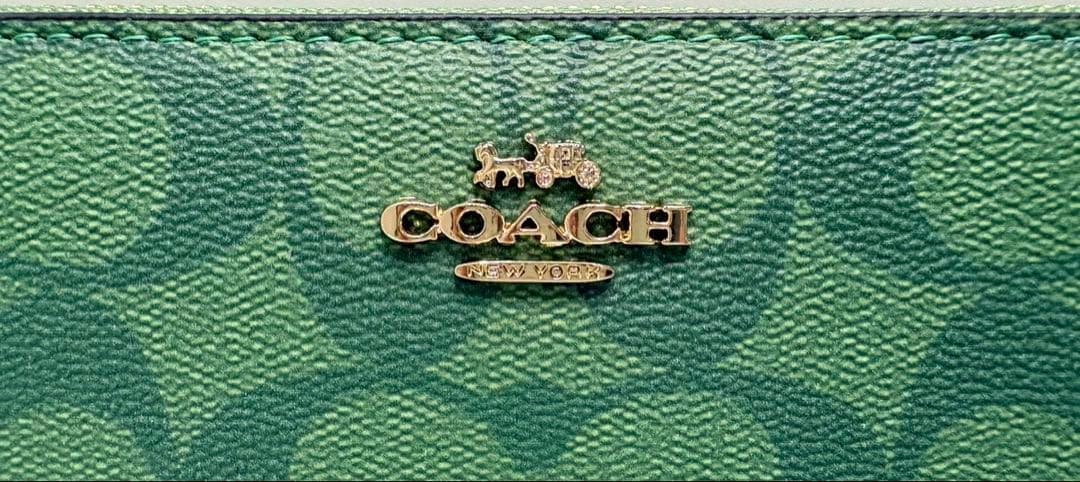 COACH グリーン c4452 長財布 ストラップ付き