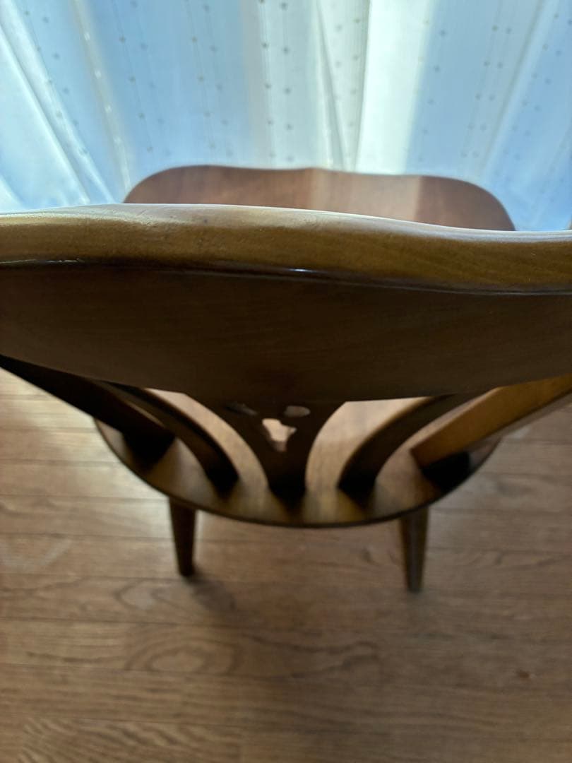 ①カリモク コロニアル ダイニングチェア 肘なし 回転なし　1脚