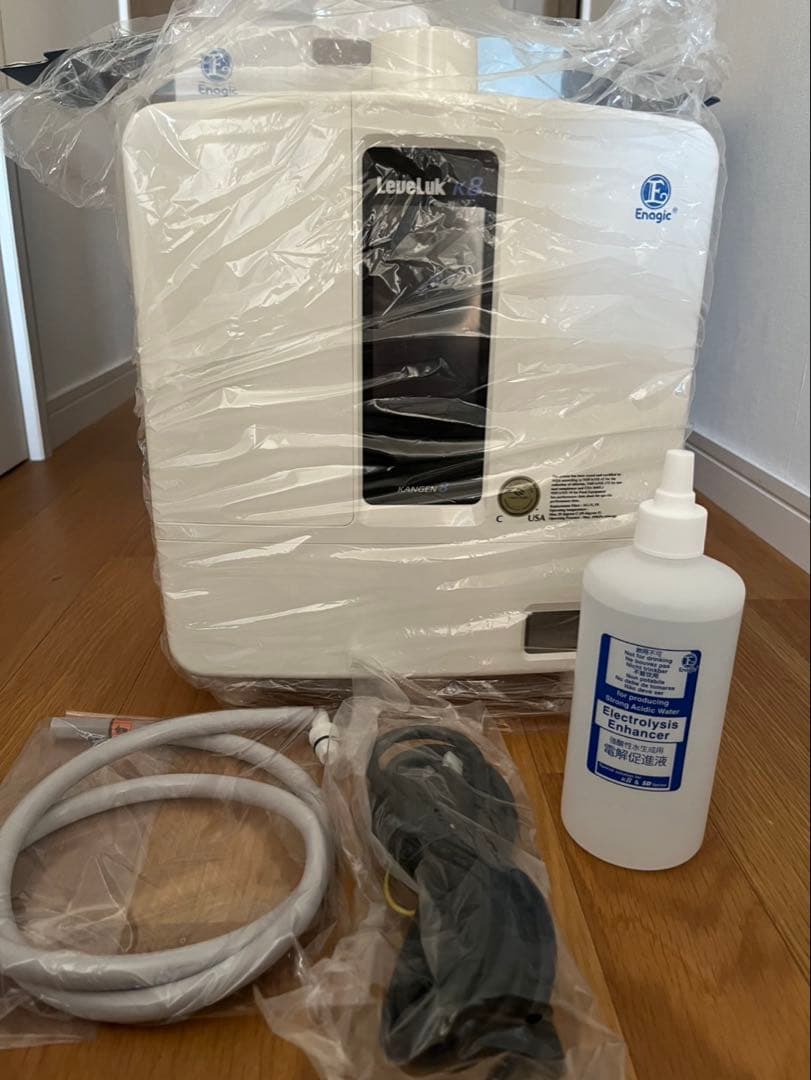 Enagic 浄水器　ホワイト