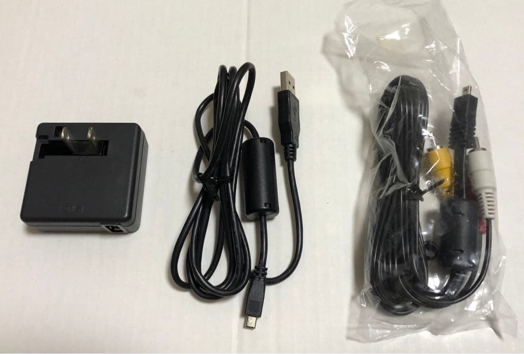 Nikon COOLPIX S6400 本体と付属品セット