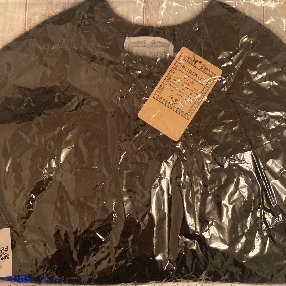 BEARDSLEY ビアズリー ファーニットポンチョ　　黒　未使用