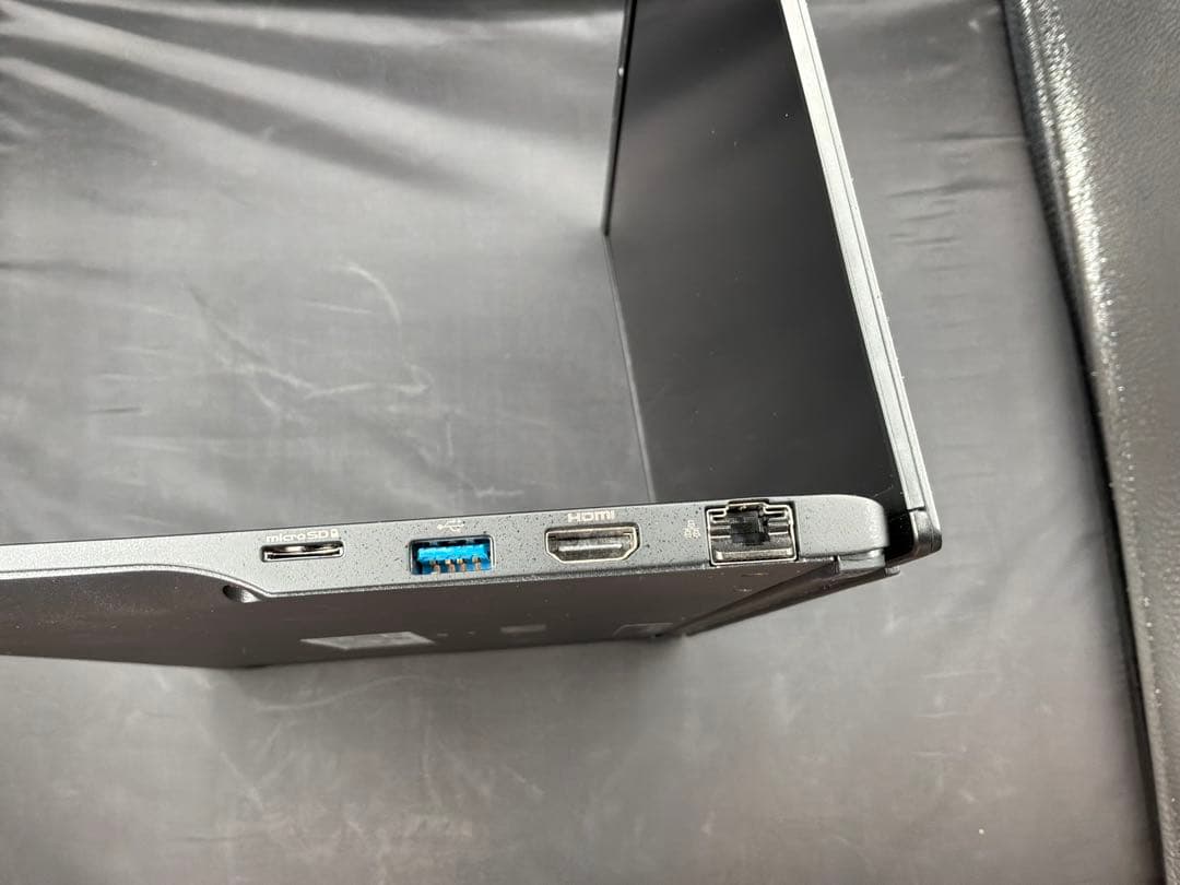 Fujitsu LIFEBOOK UH WU2/J3 i5-1345U 超軽量