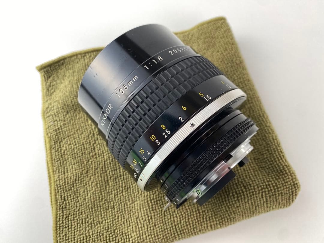 ニコン Nikon Nikkor Ai-s 105mm F1.8 レンズ