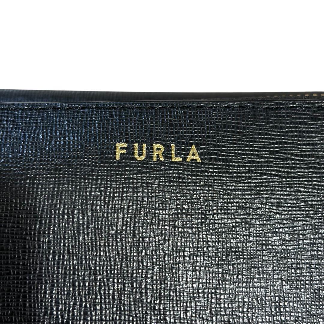 【極美品】フルラ ウォレットショルダーバッグ レザー 現行ロゴ　黒 リーヴァ