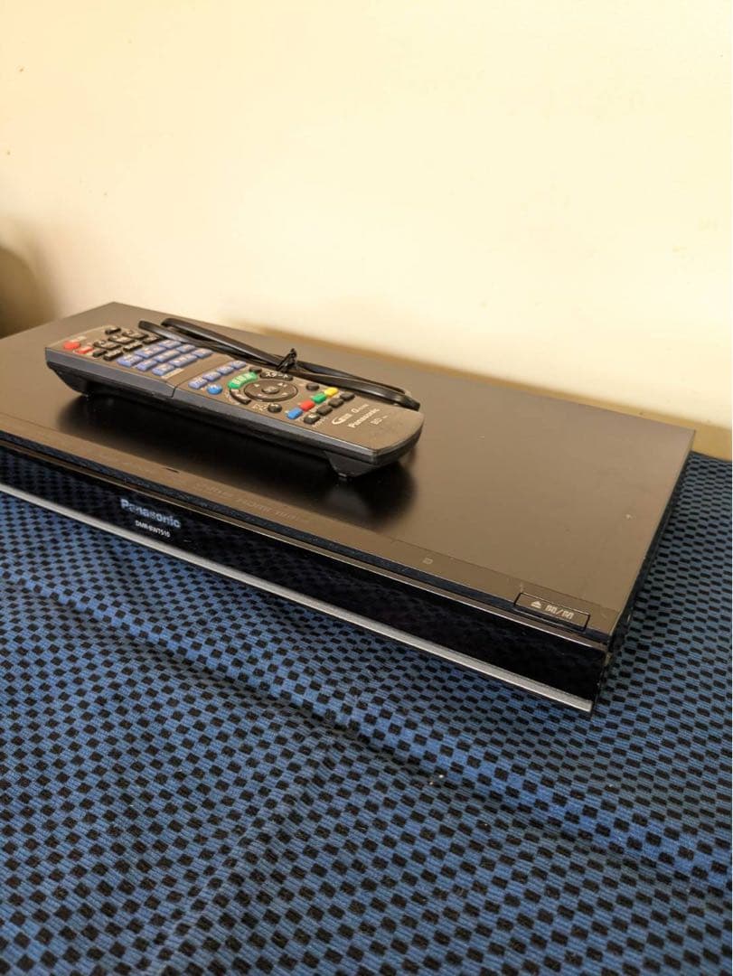 【ラスト値下げ】Panasonic ブルーレイレコーダー リモコン付き