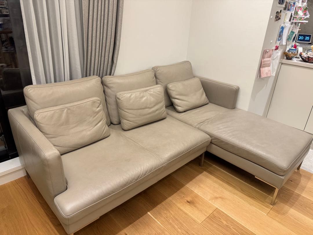 ライトグレー レザー L字型ソファ