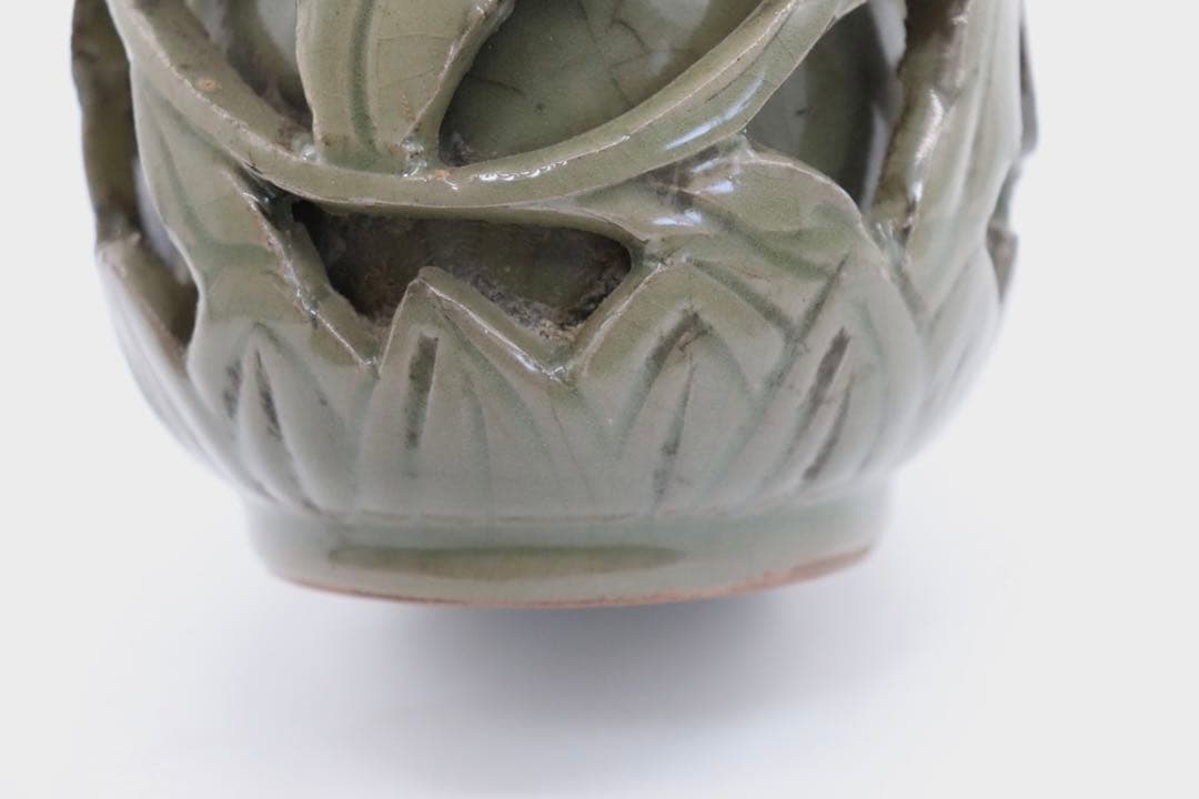 青磁　透花瓶　木箱入れ　送料込み0729