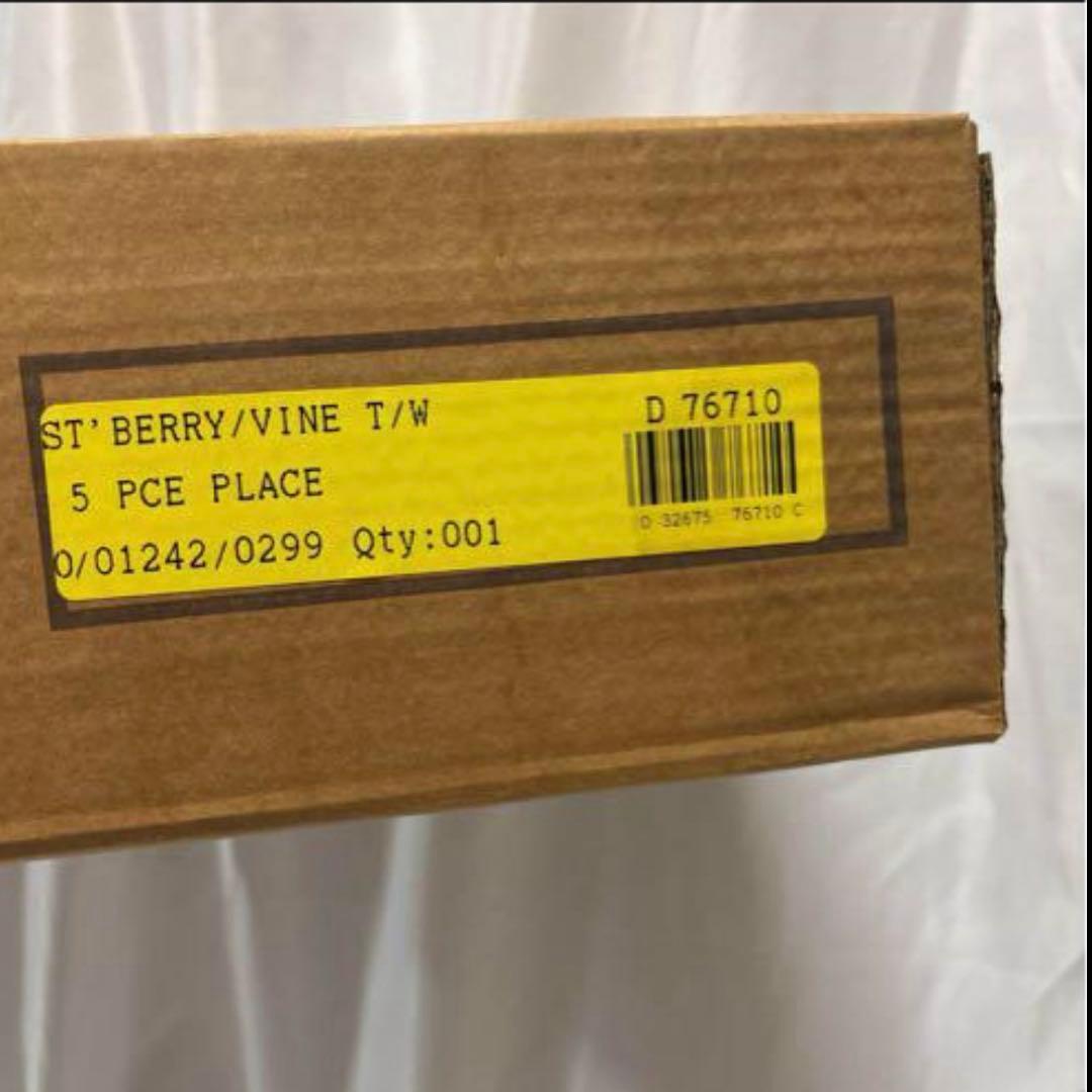 【廃盤、レア】ウェッジウッド 黒壺 ストロベリーバイン 食器セット 5点 新品