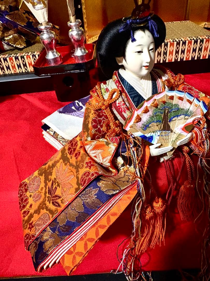 親王飾り、雛人形、写真の飾り物一式。40年前購入の品。美品