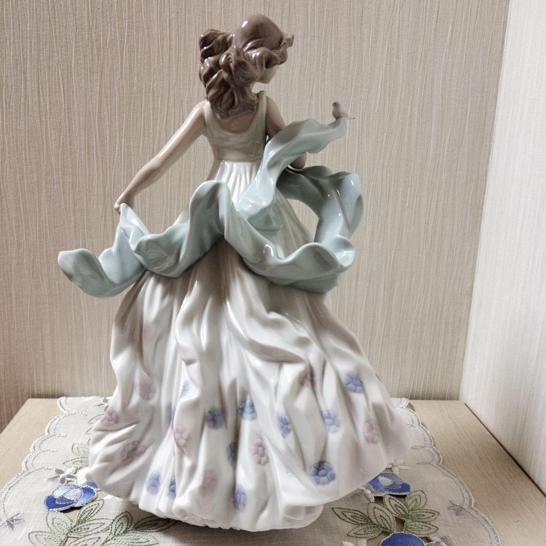 リヤドロ　No.06193 夏のセレナーデ