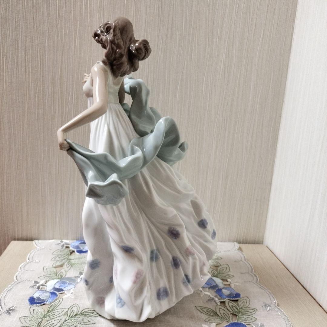 リヤドロ　No.06193 夏のセレナーデ