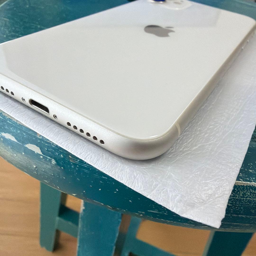 iPhone 11 ホワイト 64GB 本体 箱のみ