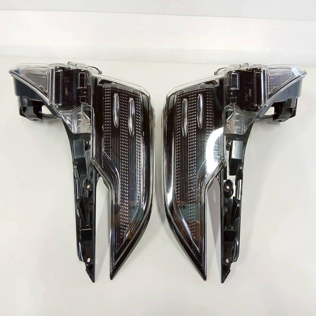 点灯確認済み 30 ヴェルファイア テール ランプ ライト アルファード