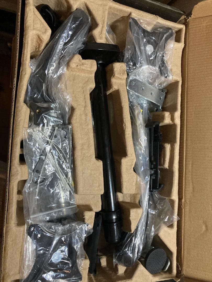 モニターアーム　グリーンハウス