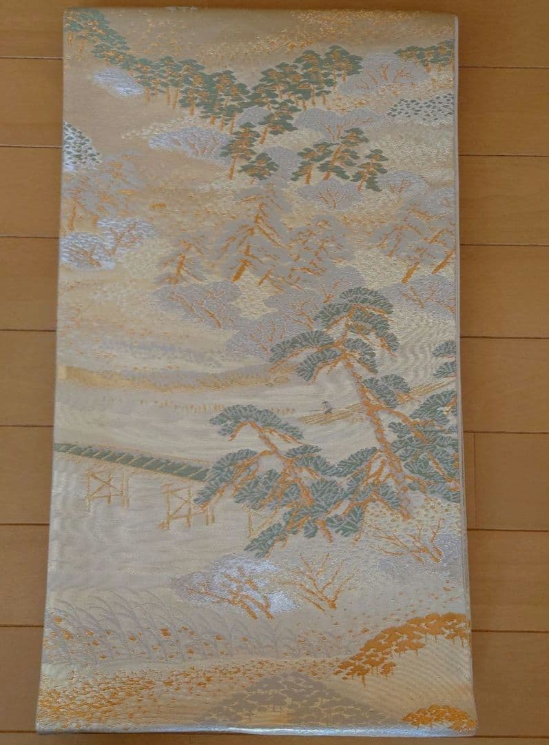 【お買い得品】訪問着　駒刺繍　絞り　流水花文　正絹　袷　唐織六通袋帯