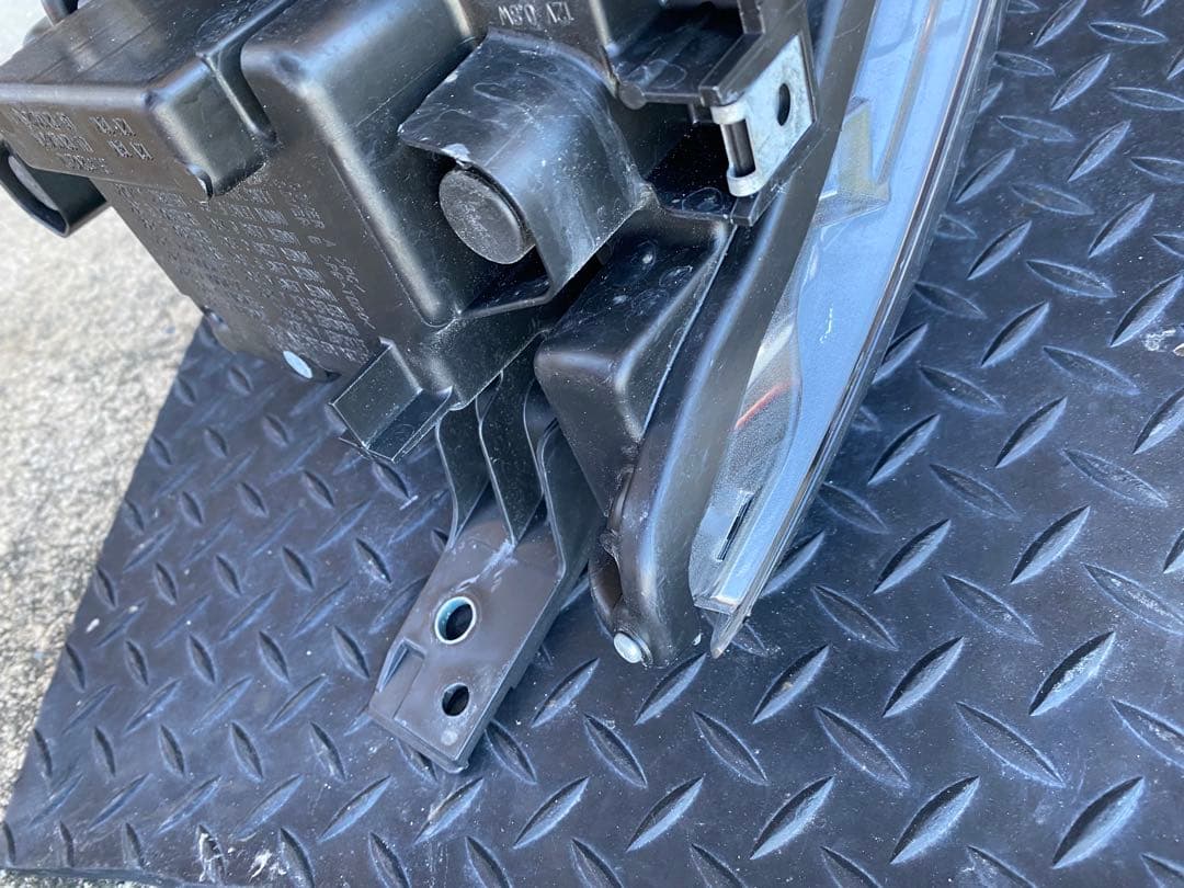 美品‼️ CX-3 マツダ純正　左側　LED ヘッドライト