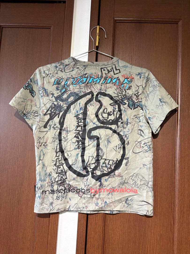 MARC JACOBS X MOWALOLA シュランクン ティー