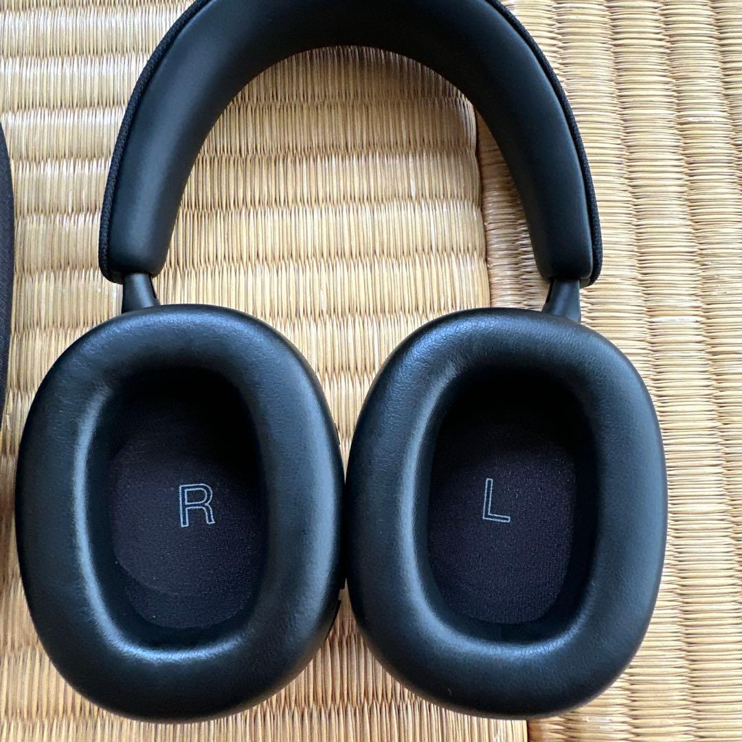 Bowers & Wilkins ワイヤレスヘッドホン　px7S2e