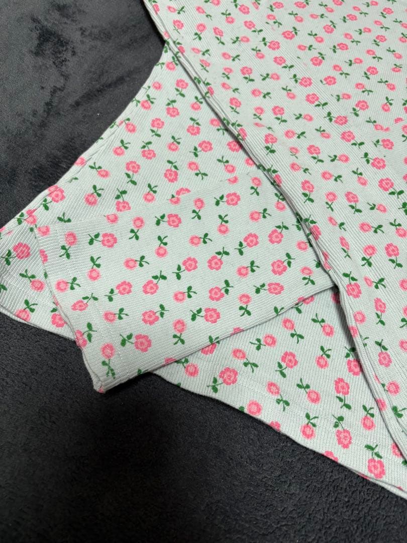 トップス HOLIDAY SUPERRIB PADDEDSHOULDER CREWNECK