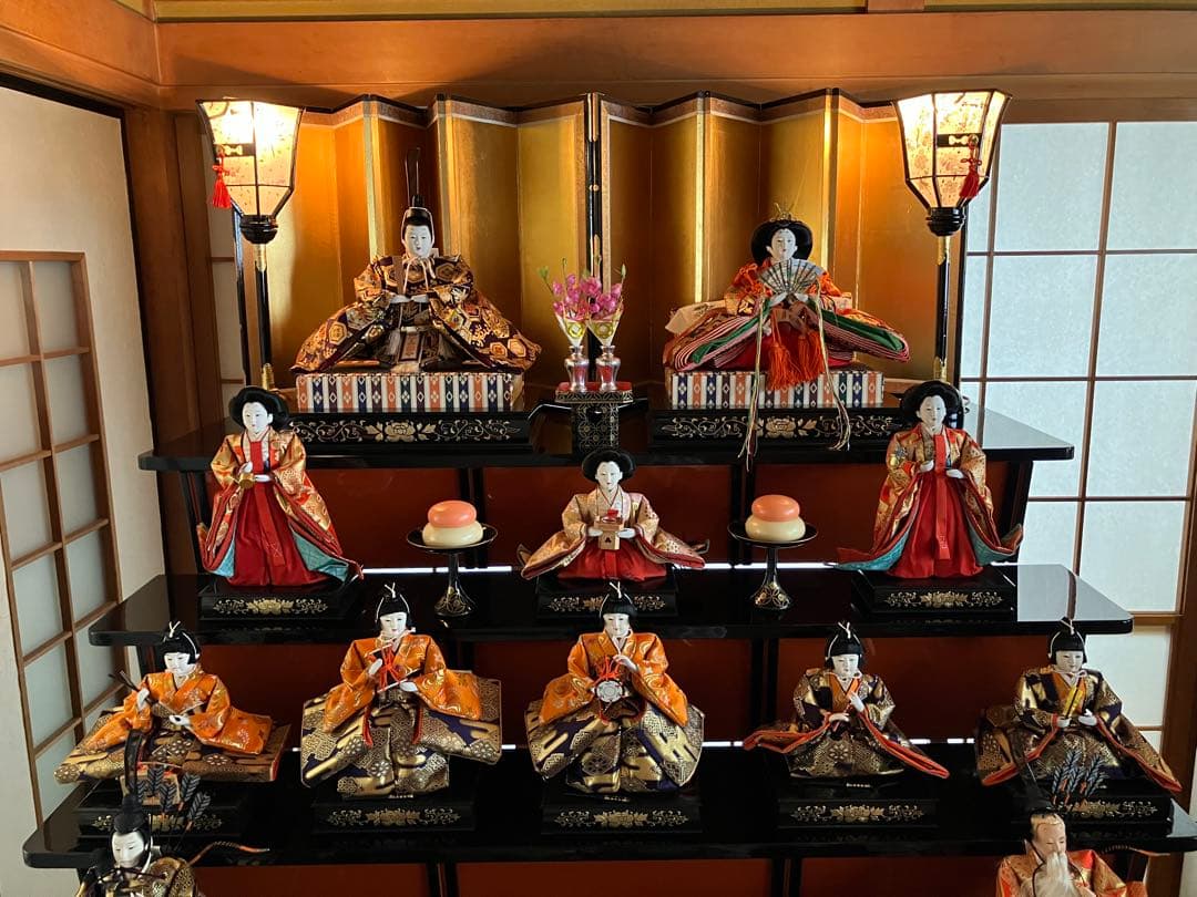 ①高級雛人形 7段40号 木製黒塗り 【①②③同時購入限定】