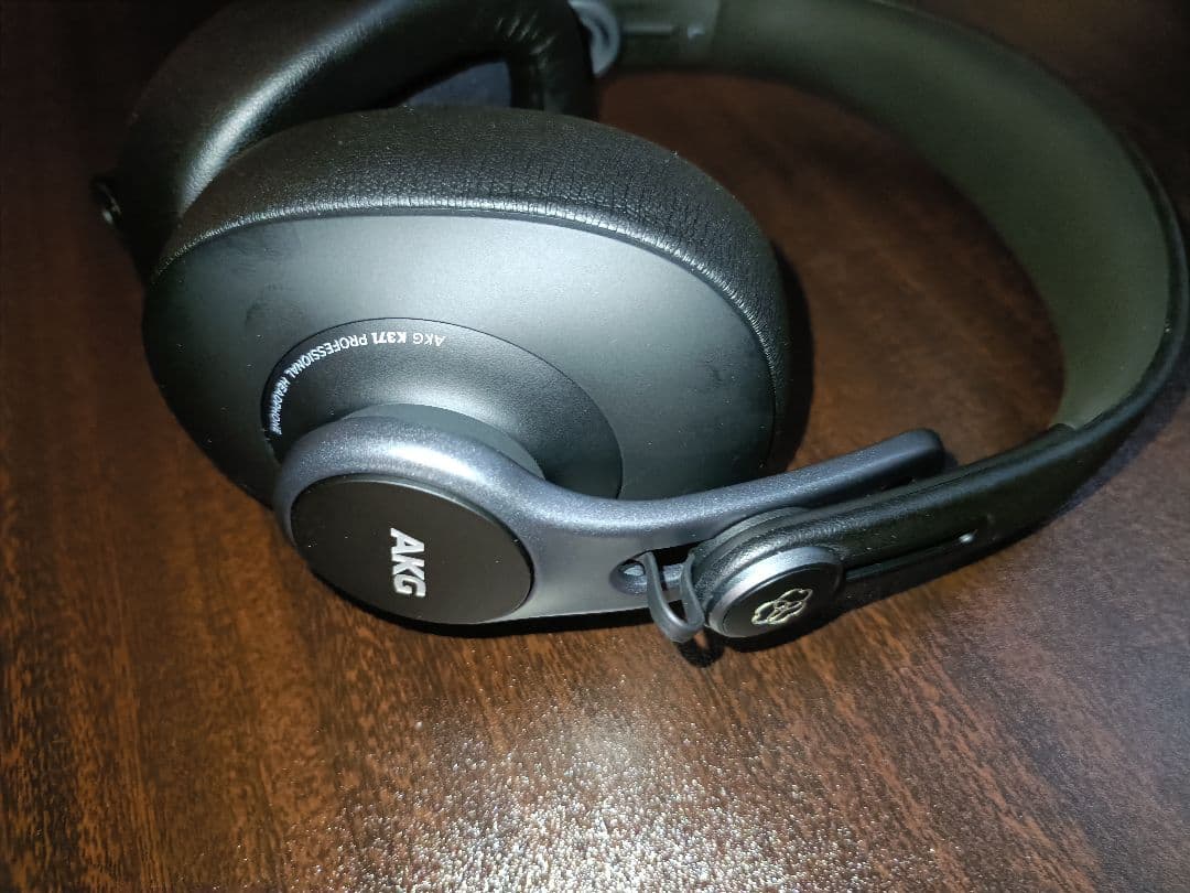 AKG K371 ブラック 有線ヘッドホン
