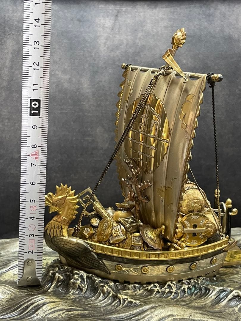銀製　宝船　金属製船形彫刻