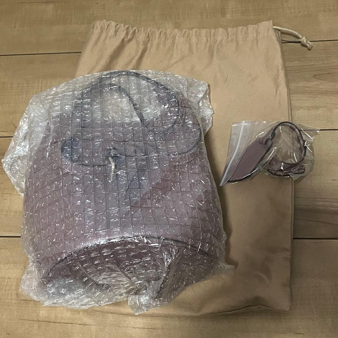 バーバリー　BURBERRY パープル　レザーショルダーバッグ