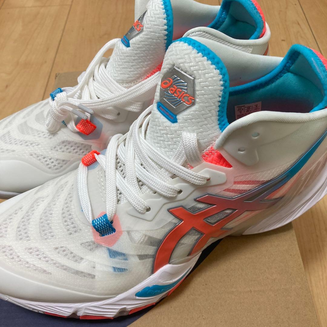 MJ 様 ASICS バレーボールシューズ ホワイト/オレンジ/ブルー