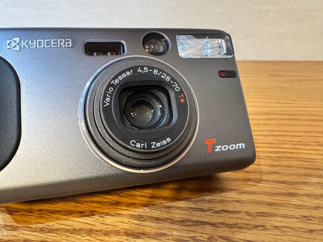 京セラ T zoom kyocera 電池・フィルムおまけ付き